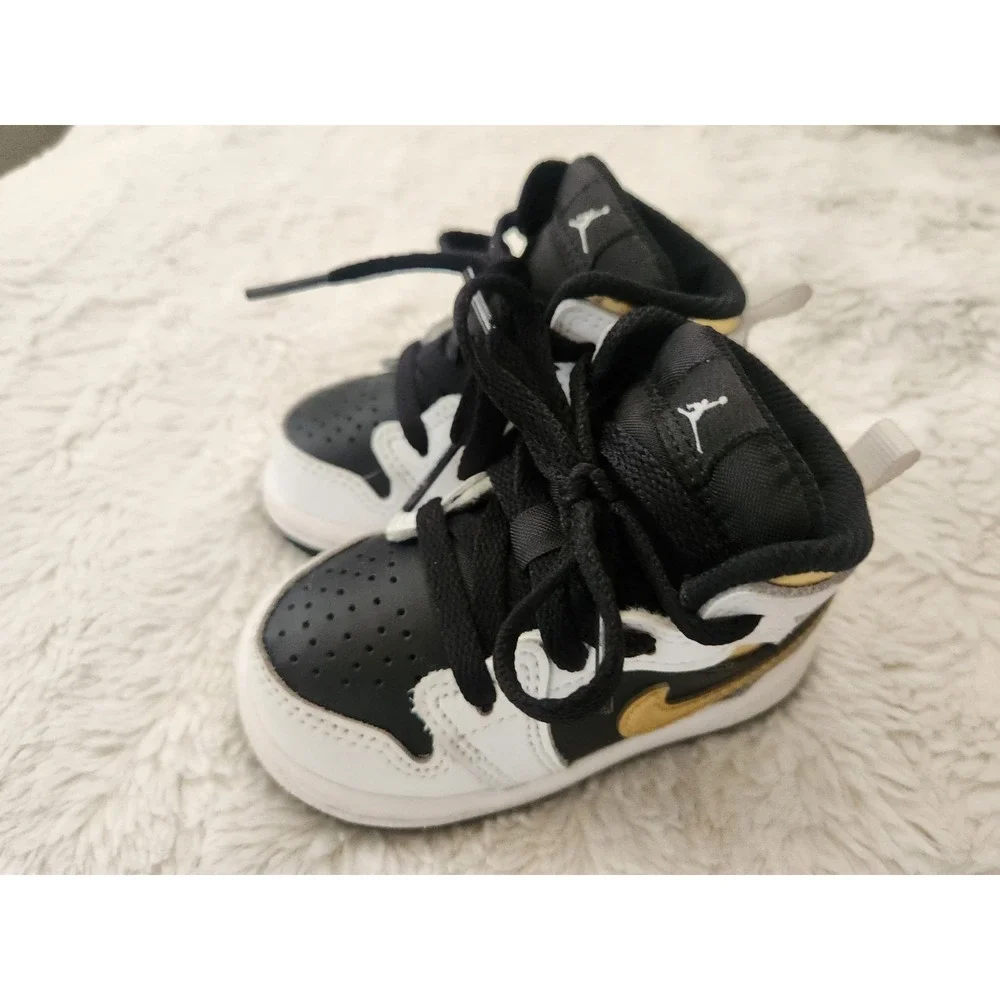 Nike Air Jordan 1 Retro Mid White Gold Black 640735-190 Infant Size 4c